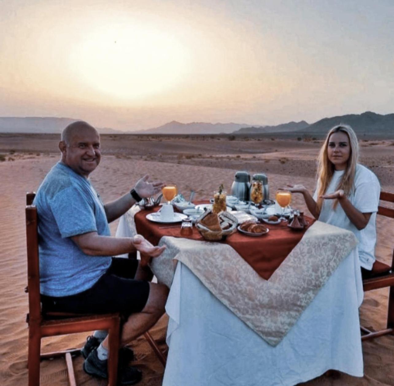 Merzouga Camel Luxury Camp Ξενοδοχείο Εξωτερικό φωτογραφία